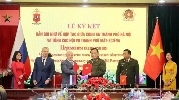 Hanoi, Moscow signed MOU on cooperation in transnational, high-tech crime prevention, control