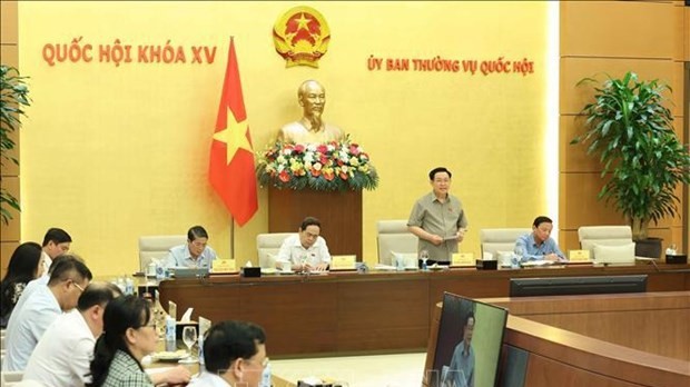 NA Chairman Vuong Dinh Hue asks committees to thoroughly prepare for 7th session