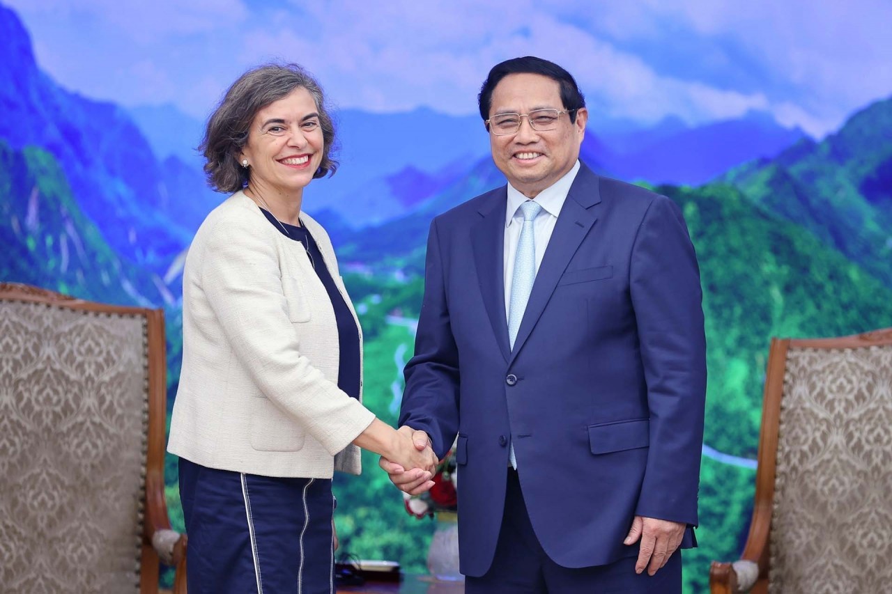 PM Pham Minh Chinh receives new Spanish Ambassador