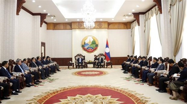 Minister Nguyen Hong Dien meets with Lao PM Sonexay Siphandone on coal, electricity trade
