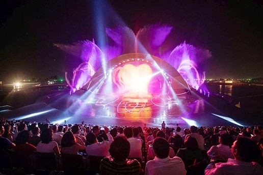 'Kiss of the Sea' multimedia show attracts tourists to Phu Quoc (Photo: nhandan.vn)