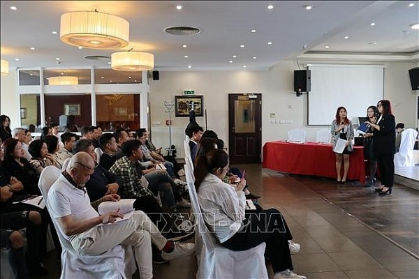 Vietnamese community in Czech Republic updated on local legal knowledge