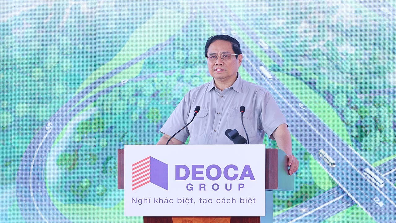 Thủ tướng Phạm Minh Chính phát biểu tại lễ khởi công Dự án Cao tốc Chi Lăng-cửa khẩu Hữu Nghị. (Nguồn: VGP News)