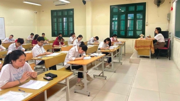 Hà Nội: Hôm nay, học sinh nộp hồ sơ xét tuyển thẳng vào lớp 10