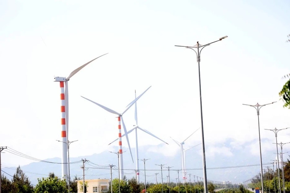Majestic and poetic scene of wind farms in Binh Dinh