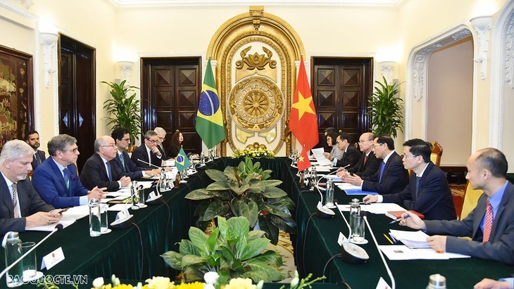 Brazil, Vietnam have plenty of possibilities to deepen relations: Brazilian Secretary Eduardo Paes Saboia Brazil, Vietnam have plenty of possibilities to deepen relations: Brazilian Secretary Eduardo Paes Saboia