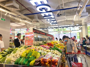 Hanoi&rsquo;s retail sales, services revenue up 9% in four months