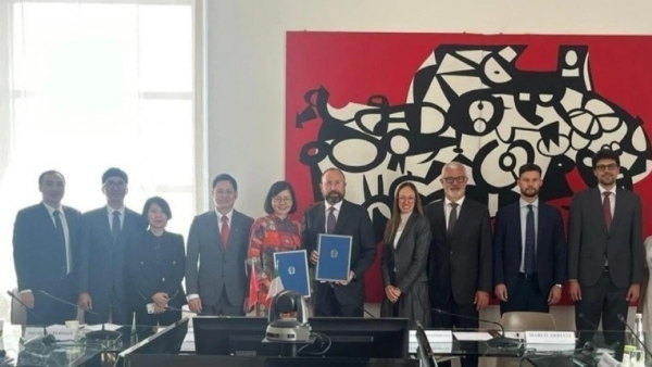 Vietnam-Italy Joint Committee on Science and Technology Cooperation convenes its 8th session in Rome