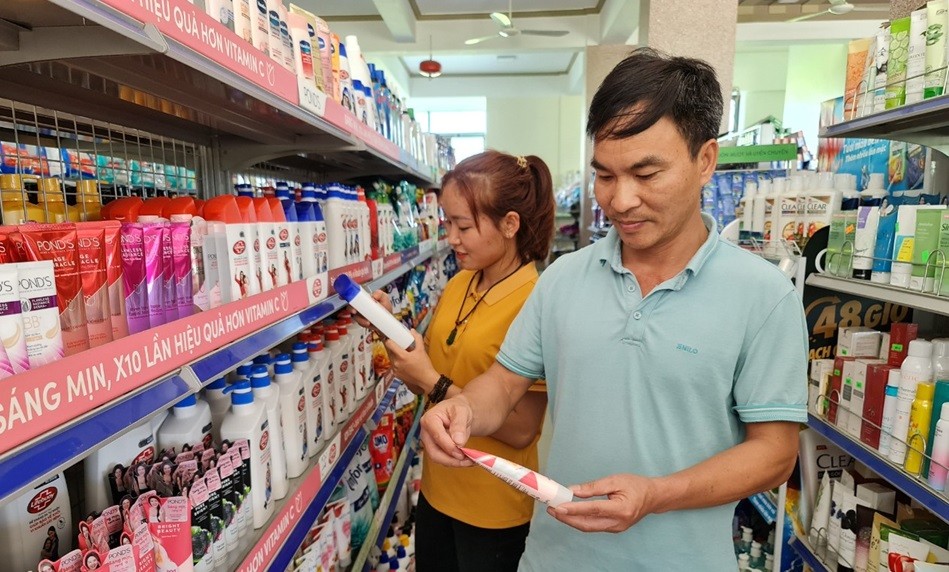 Thai man in Dien Bien harbors aspirations of striking it rich Thai man in Dien Bien harbors aspirations of striking it rich