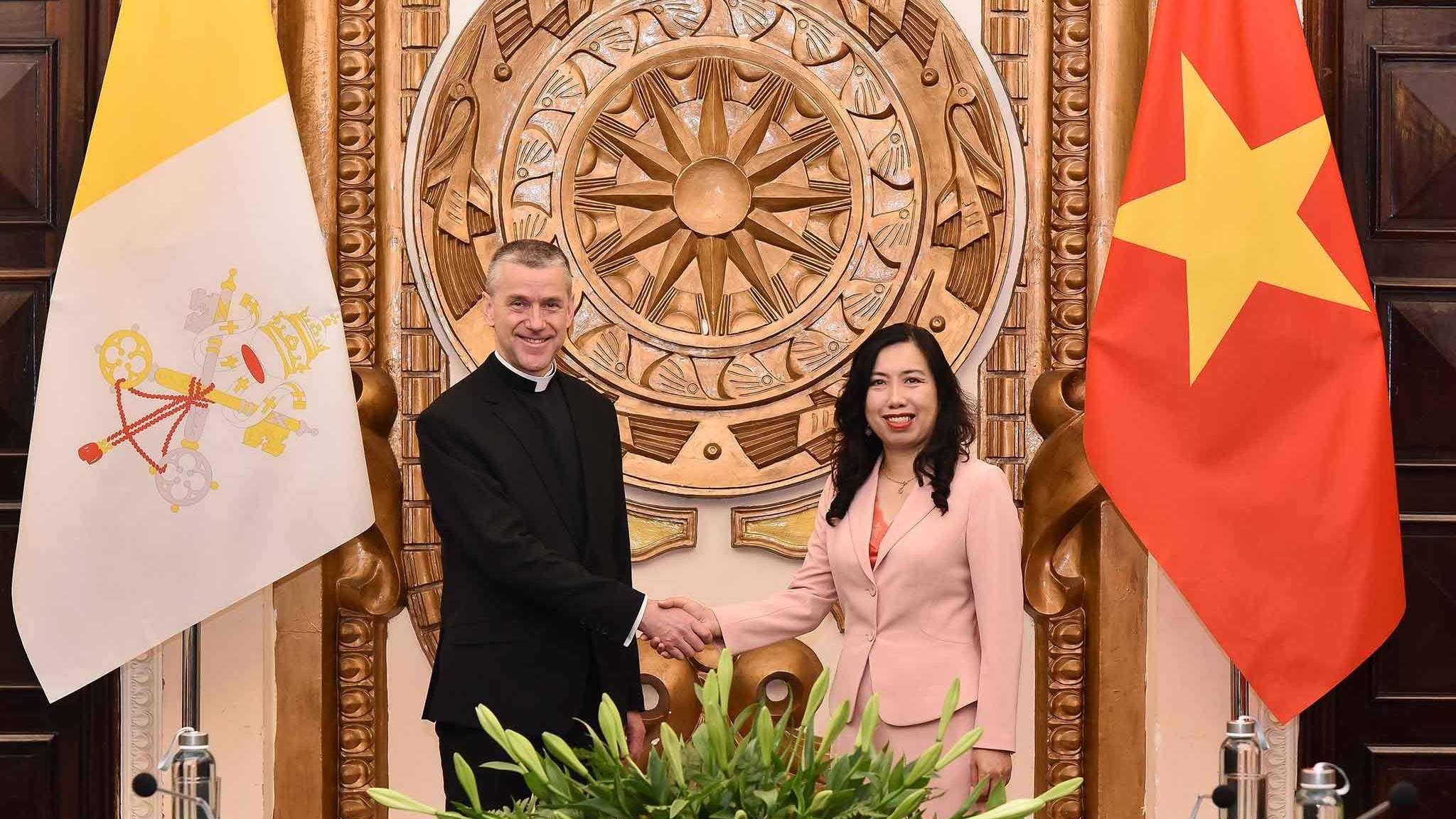 Vietnam, Holy See agree to increase exchange of high-ranking delegations, meetings