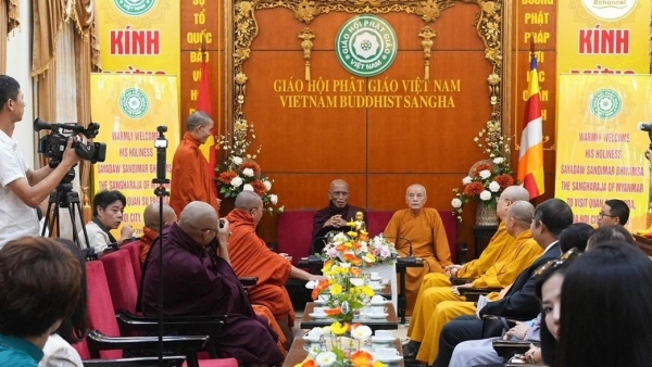 The Supreme Patriarch of Myanmar visits Vietnam on Buddha's Birthday in 2024