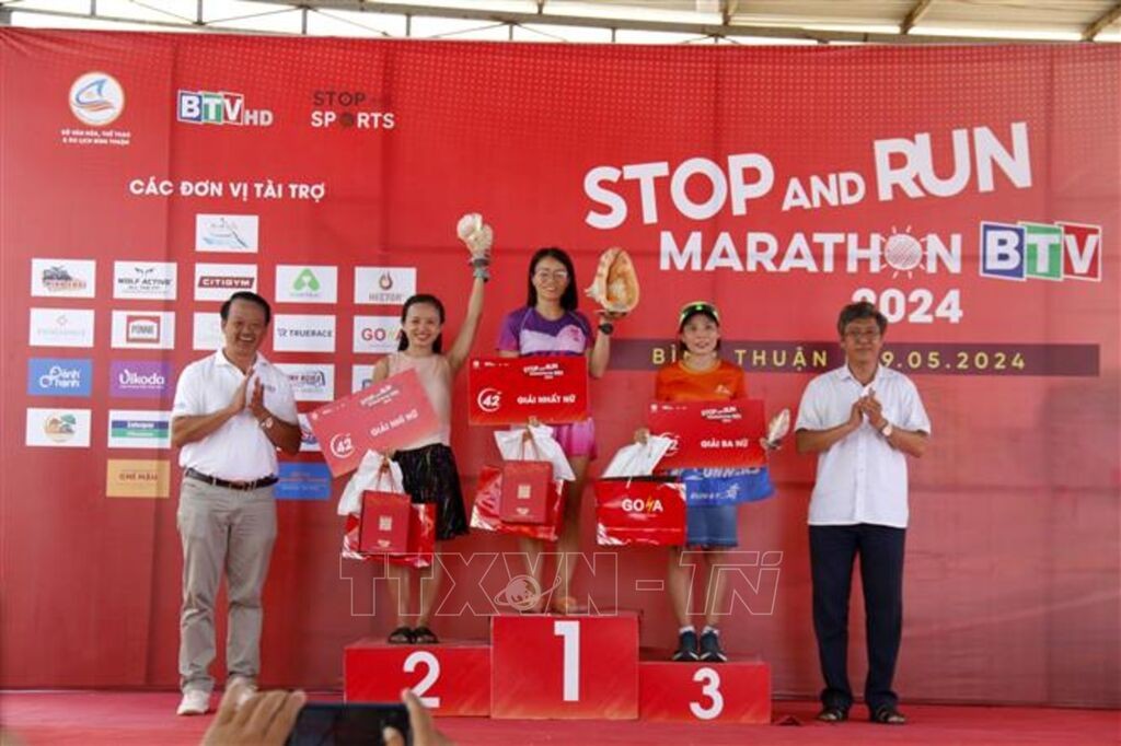 Over 4,500 athletes join marathon in Binh Thuan