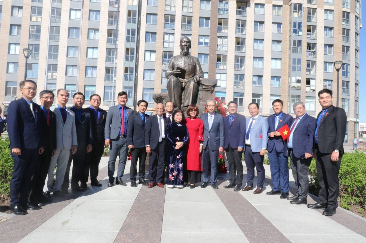 Vietnamese delegation visits St. Petersburg to enhance Vietnam - Russia relations Vietnamese delegation visits St. Petersburg to enhance Vietnam - Russia relations