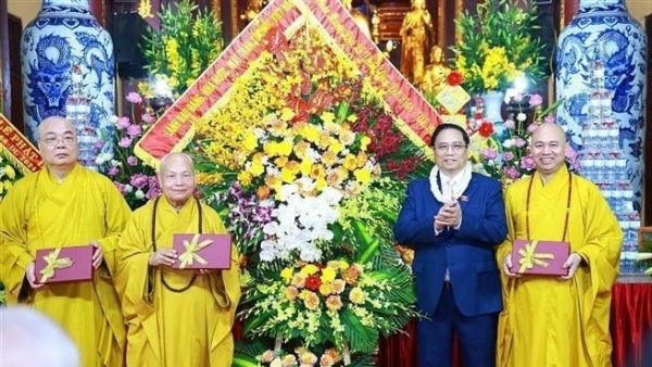 PM Pham Minh Chinh extends greetings on Lord Buddha’s birthday