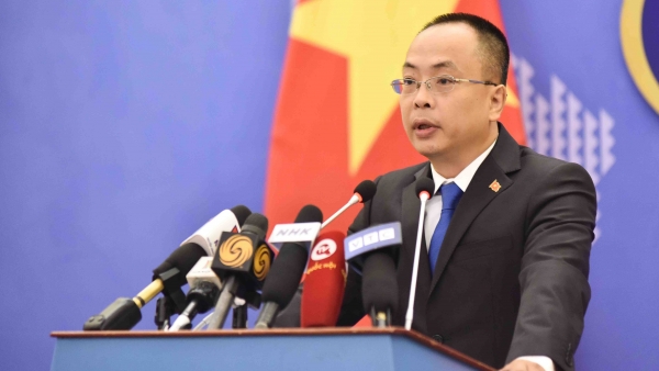 Vietnam opposes all activities infringing upon Vietnam's sovereignty over Hoang Sa, Truong Sa