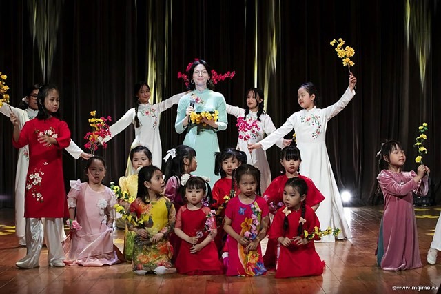 Diplomacy of "Vietnamese bamboo tree" gains interest from Russian scholars