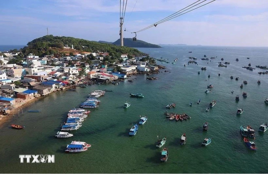Hon Thom fishing village in Phu Quoc. Kien Giang plans to apply preferential mechanisms and policies related to foreign and domestic investments in Phu Quoc &ndash; its most famous island. (Photo: VNA)