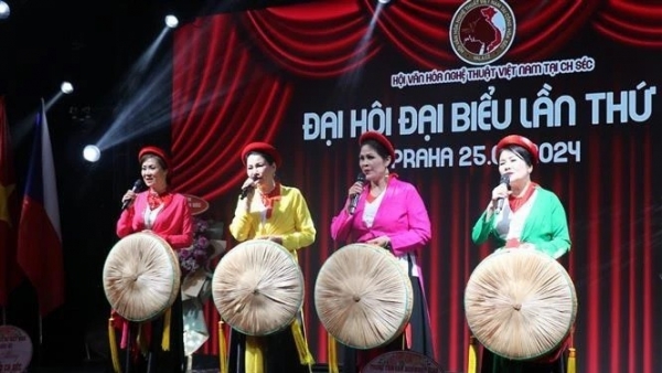 Vietnam cultural, art association in Czech holds 4th congress promoting values of cultural heritage
