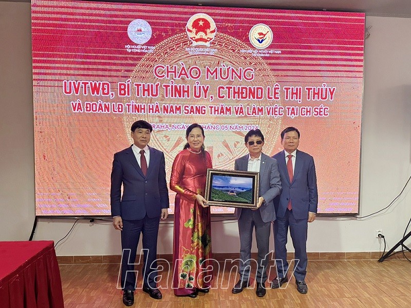 Ha Nam province eyes to attract investors from Czech Republic