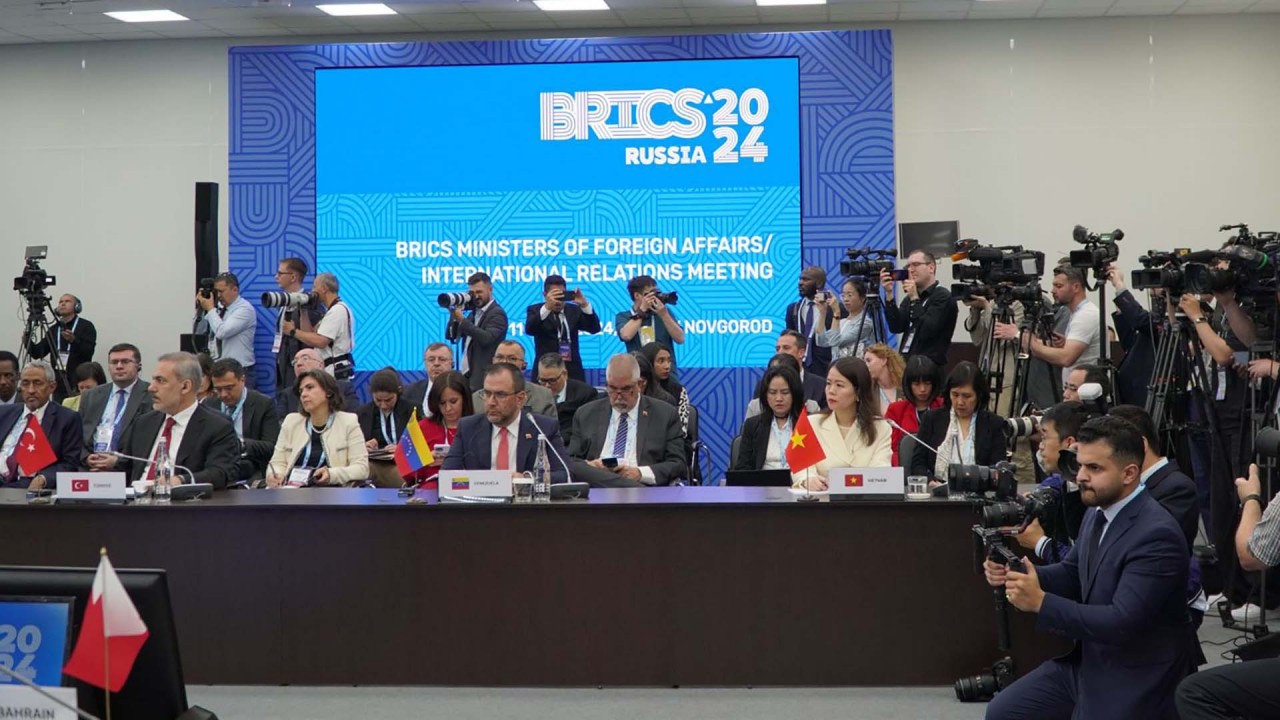 Vietnam attends BRICS Dialogue with Developing Countries: Deputy FM