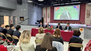 Quang Binh’s tourism, trade potential shines in Paris Quang Binh’s tourism, trade potential shines in Paris