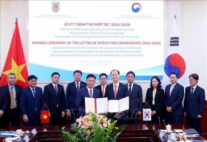Vietnam, RoK strengthen legal, judicial cooperation: Deputy PM Le Thanh Long