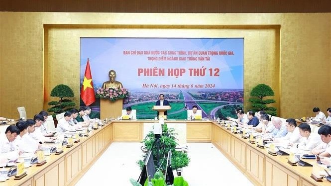 Prime Minister urges greater efforts to complete expressway target