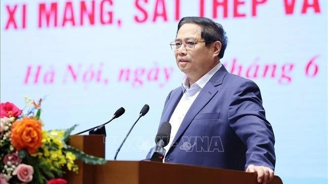 PM orders sustainable development of construction materials industry