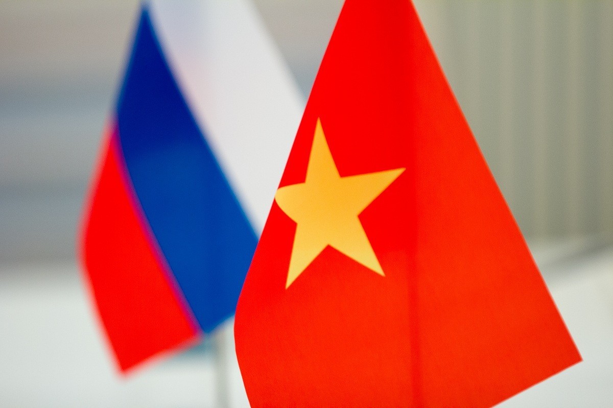 Vietnam, Russia leaders exchange congratulatory letters to mark 30 years of signing Friendly Relations Treaty