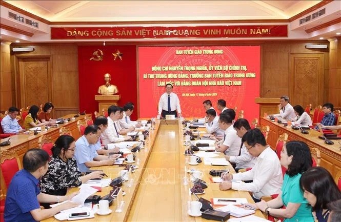 Party official urges focusing on political and ideological education for journalists