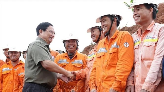 Prime Minister calls for accelerated efforts to complete 500kV transmission line