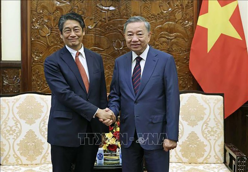 President To Lam welcomes new Japanese Ambassador to Vietnam Ito Naoki President To Lam welcomes new Japanese Ambassador to Vietnam Ito Naoki