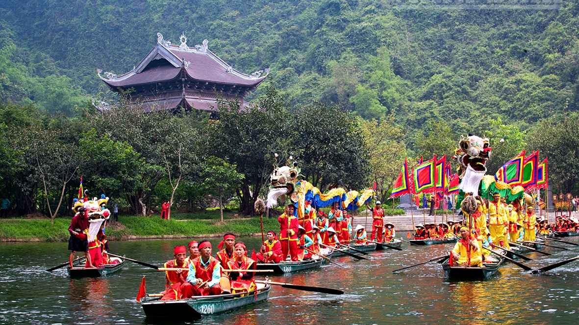 Explore Ninh Binh - The emblem of an antiquated Vietnam