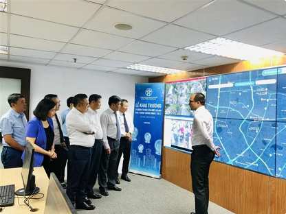 Hanoi pilots smart transport operation system
