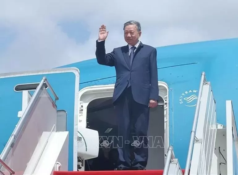 President To Lam arrives in Phnom Penh, starting state visit to Cambodia President To Lam arrives in Phnom Penh, starting state visit to Cambodia