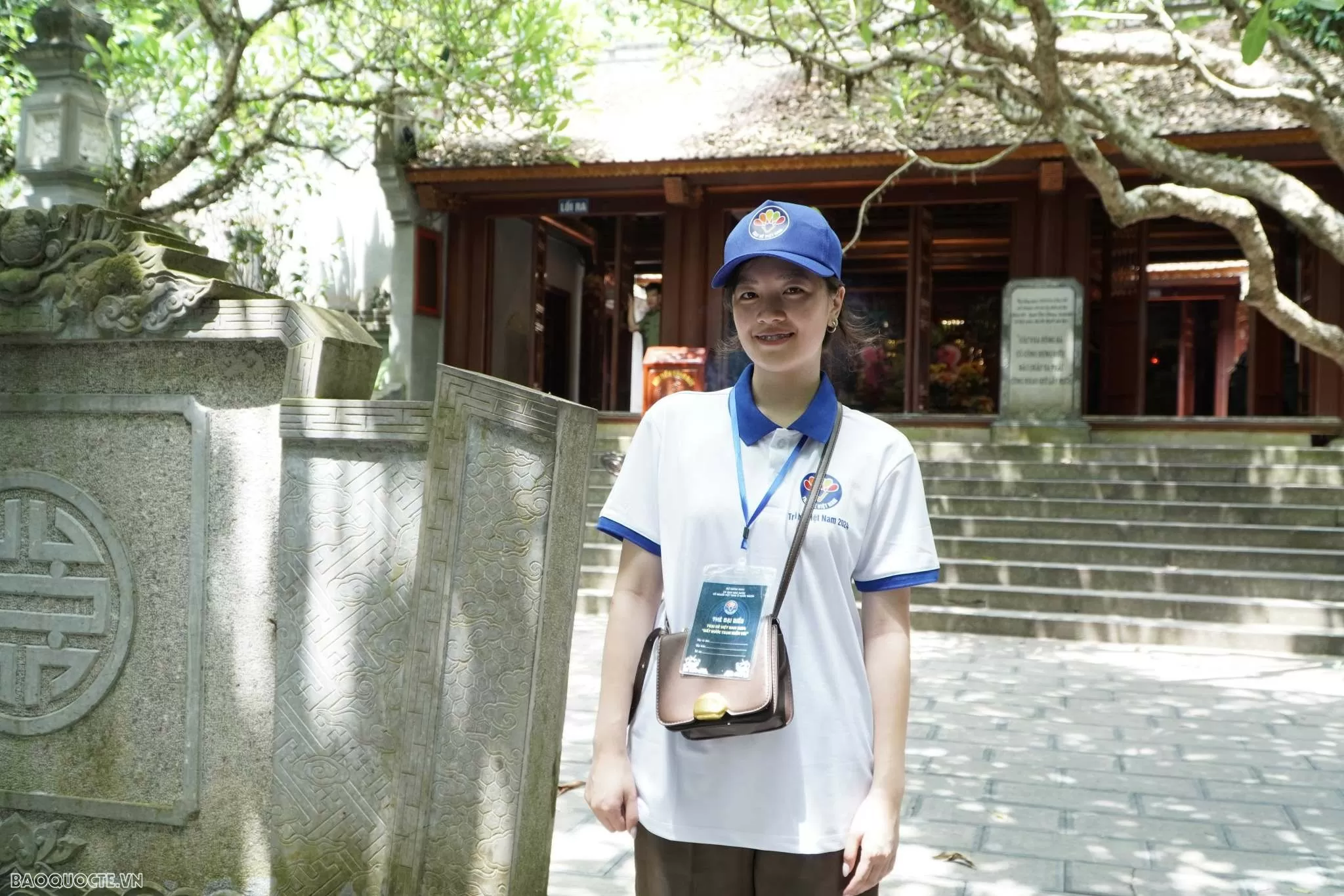 Đối với bạn Nguyễn Phương Anh, kiều bào từ Belarus cho rằng, Trại hè Việt Nam 2024 là cơ hội để thanh niên, sinh viên kiều bào được tham quan, trải nghiệm những địa điểm đẹp trên mảnh đất hình chữ S. 'Em rất chờ đợi những ngày tiếp theo và mong rằng em sẽ được thưởng thức những món ăn ngon từ các vùng miền của Việt Nam', Phương Anh niềm nở chia sẻ. Đối với bạn Nguyễn Phương Anh, kiều bào từ Belarus cho rằng, Trại hè Việt Nam 2024 là cơ hội để thanh niên, sinh viên kiều bào được tham quan, trải nghiệm những địa điểm đẹp trên mảnh đất hình chữ S. 'Em rất chờ đợi những ngày tiếp theo và mong rằng em sẽ