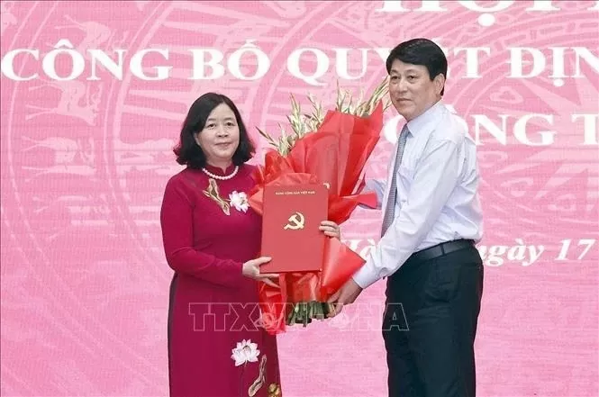 Party Politburo member Bui Thi Minh Hoai appointed Secretary of Hanoi Party Committee Party Politburo member Bui Thi Minh Hoai appointed Secretary of Hanoi Party Committee