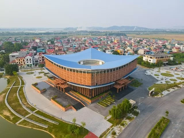 Bac Ninh: Promoting Cultural Identity in Tourism Development Bac Ninh: Promoting Cultural Identity in Tourism Development