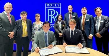 Vietjet, Rolls-Royce sign deal on engine supply, technical services Vietjet, Rolls-Royce sign deal on engine supply, technical services