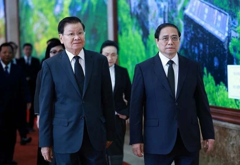 Prime Minister meets Lao Party General Secretary Prime Minister meets Lao Party General Secretary