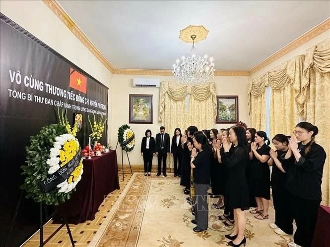 International organisations pay tribute to Party General Secretary Nguyen Phu Trong International organisations pay tribute to Party General Secretary Nguyen Phu Trong