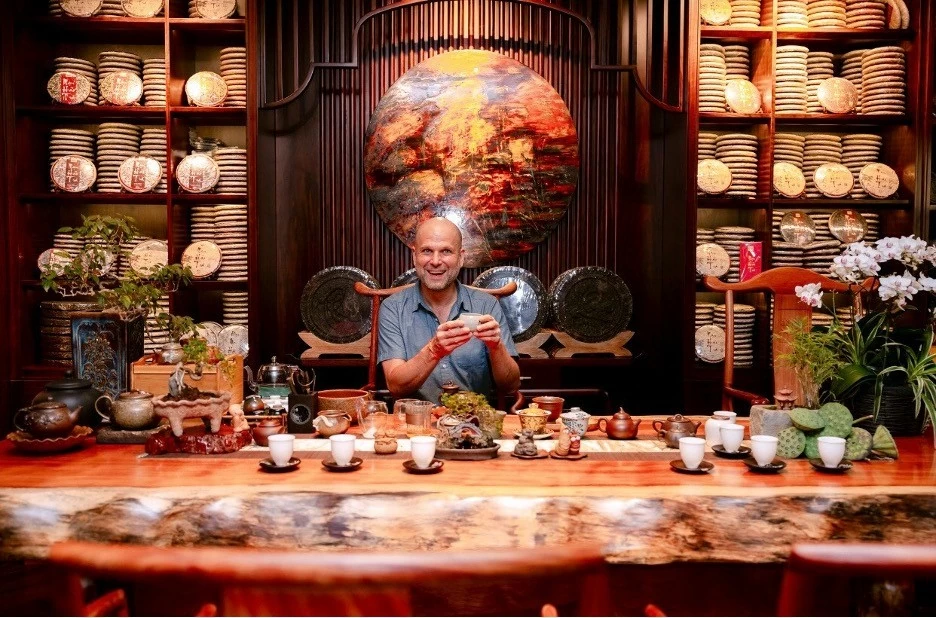 Assoc. Prof. Shannon Gramse savors tea at the Bashtea tearoom. Assoc. Prof. Shannon Gramse savors tea at the Bashtea tearoom.