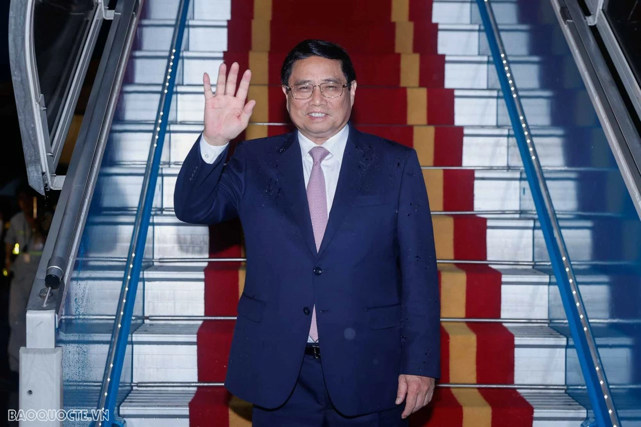 Thủ tướng Chính phủ Phạm Minh Chính lên đường thăm cấp Nhà nước Ấn Độ PM Pham Minh Chinh begins 3-day State visit to India