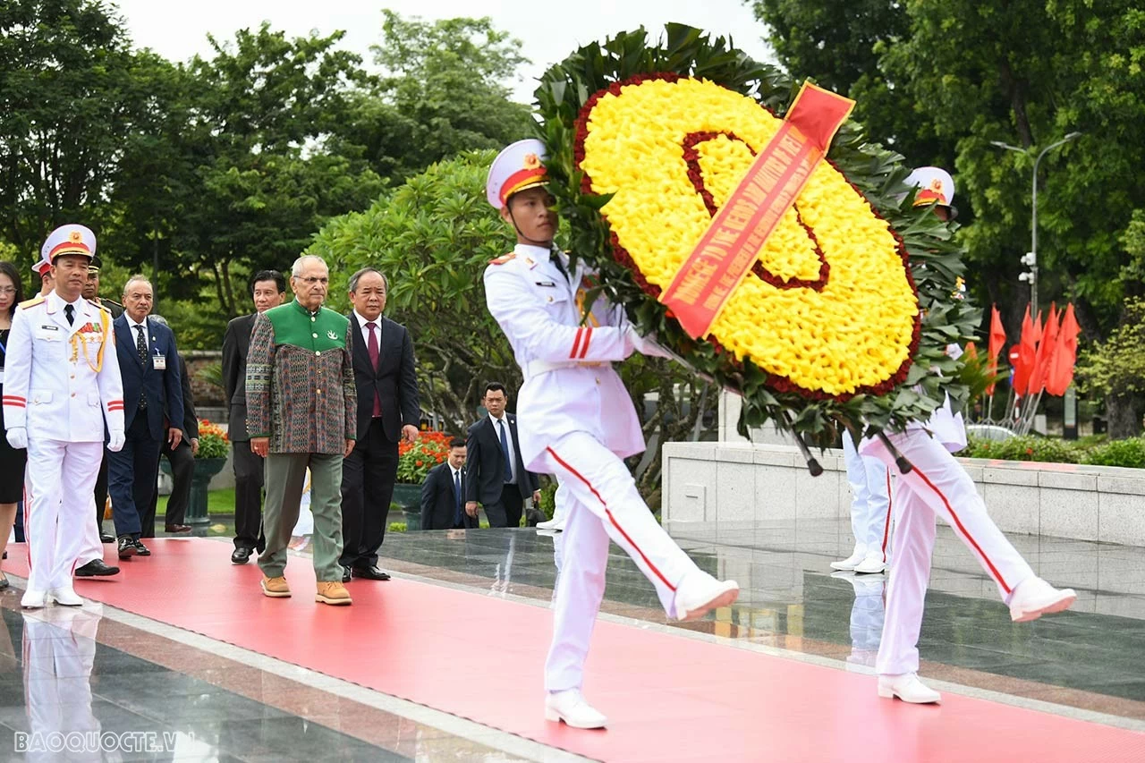Vietnam, Timor-Leste Presidents hold talks to promote all-round cooperation Vietnam, Timor-Leste Presidents hold talks to promote all-round cooperation