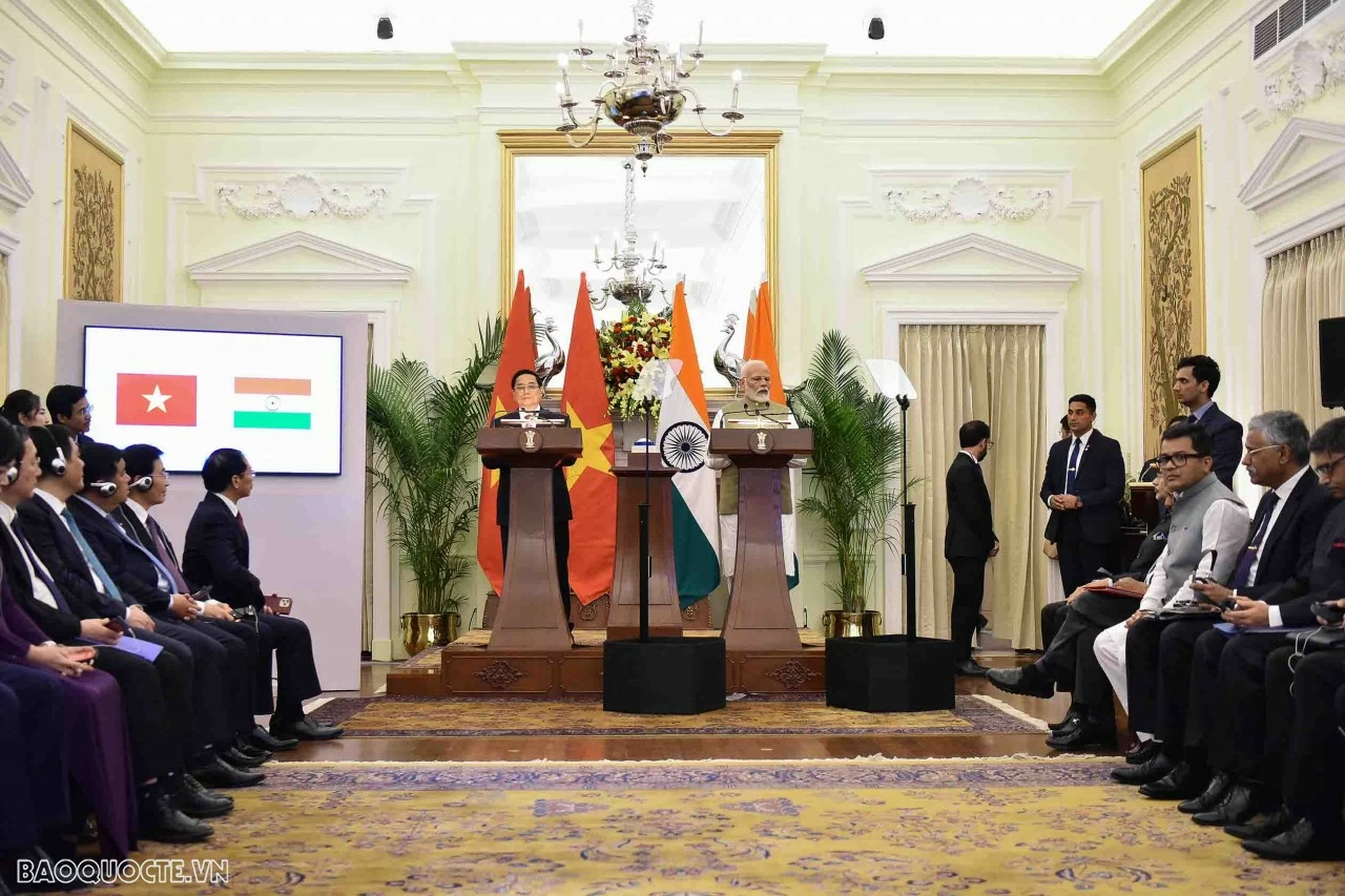 Vietnam, India Prime Ministers announce outcomes of talks at press conference Vietnam, India Prime Ministers announce outcomes of talks at press conference