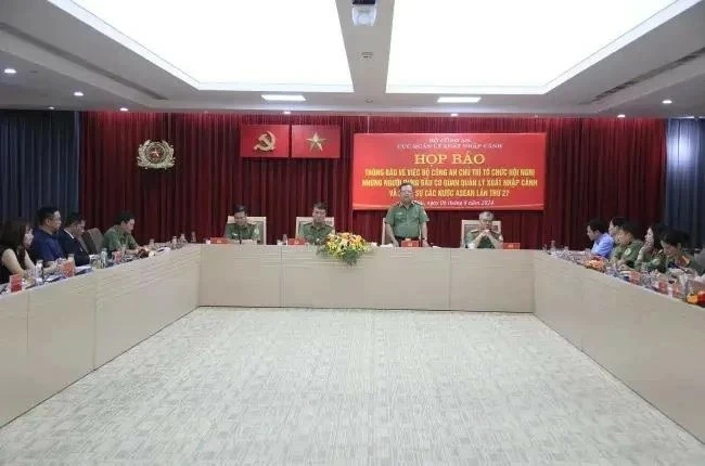 ASEAN meeting on immigration, consular affairs to be held in Nha Trang ASEAN meeting on immigration, consular affairs to be held in Nha Trang