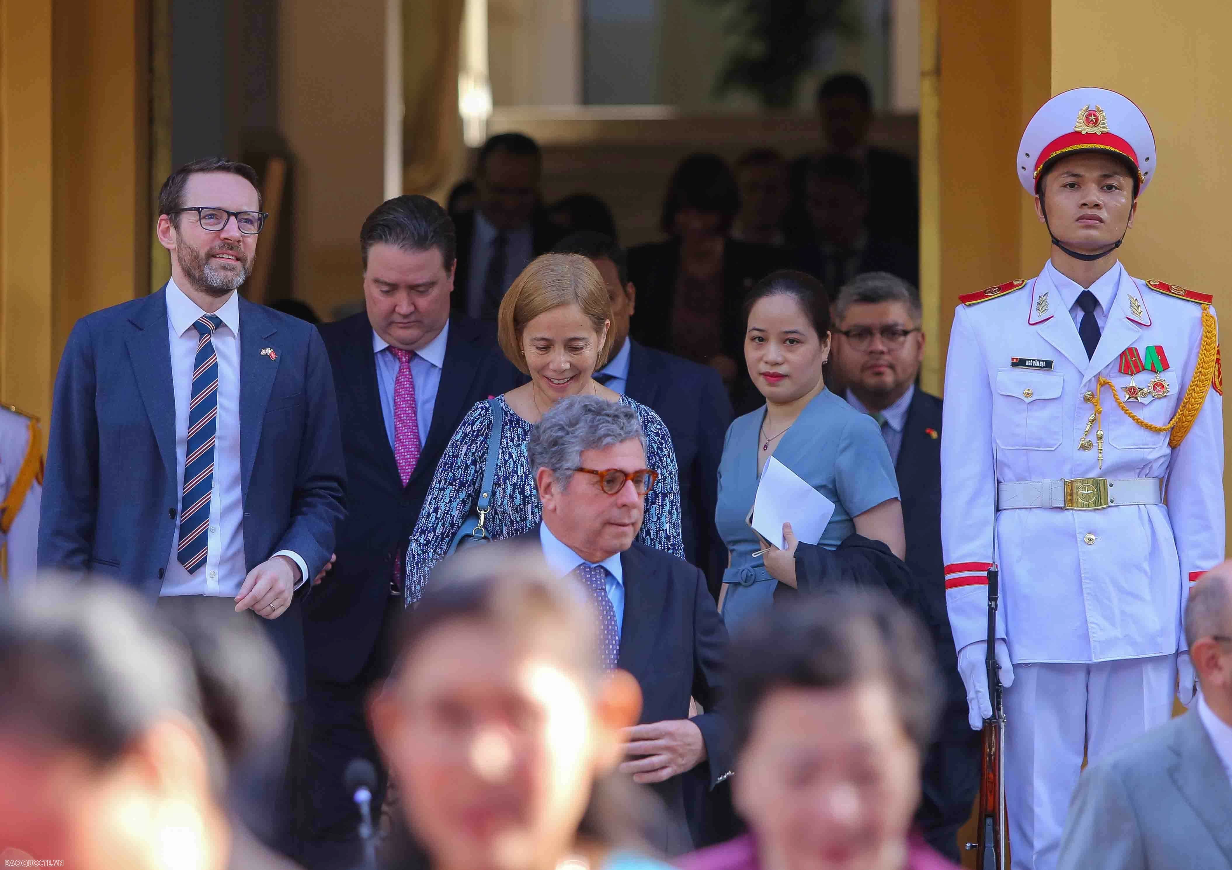 ASEAN Flag-hoisting ceremony held at Ministry of Foreign Affairs