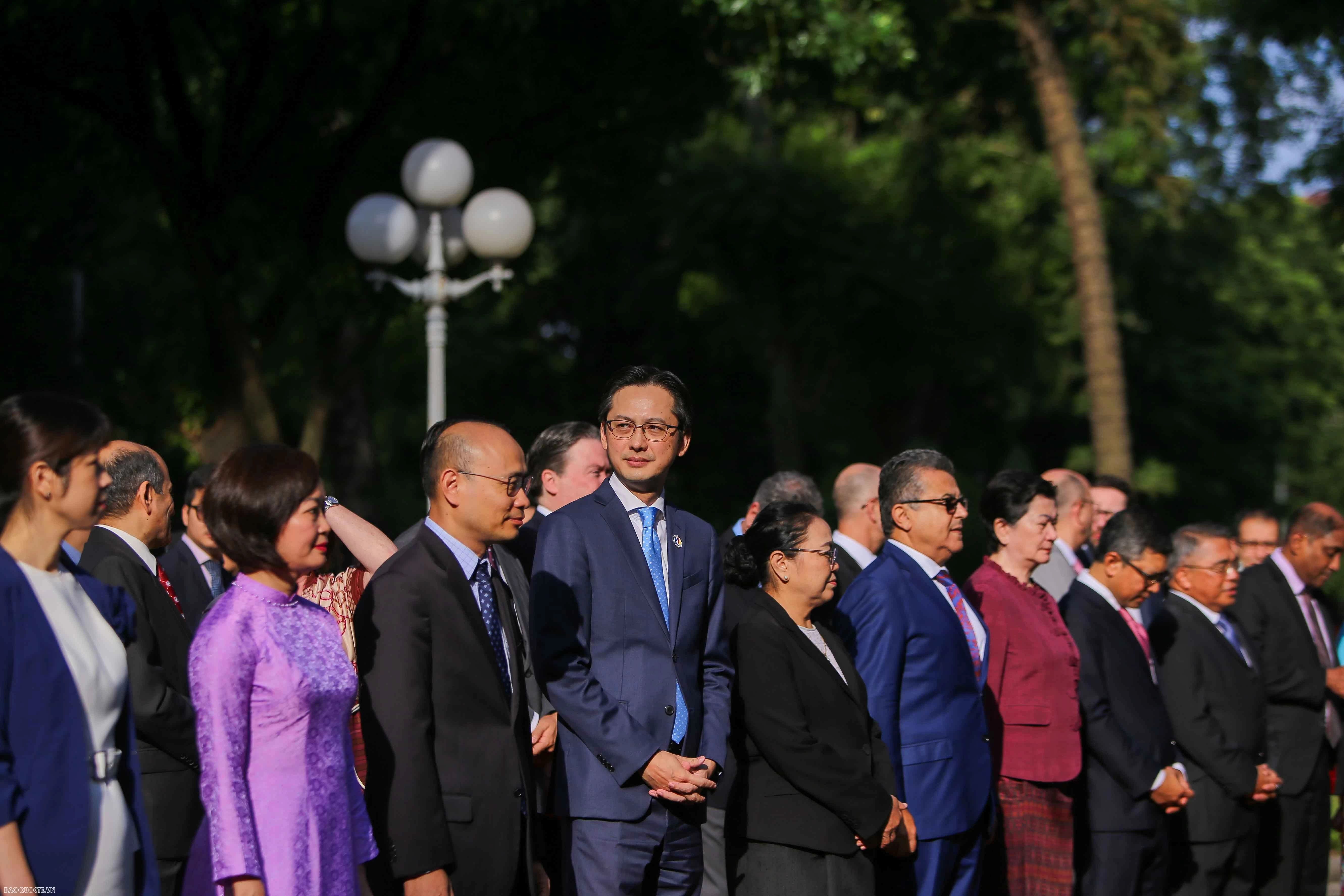 ASEAN Flag-hoisting ceremony held at Ministry of Foreign Affairs