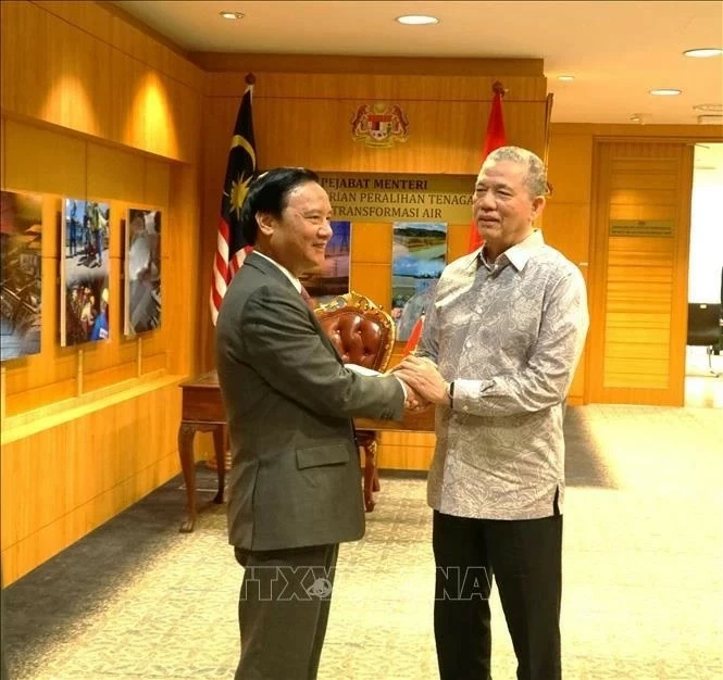 NA Vice Chairman meets with Malaysian Deputy PM NA Vice Chairman meets with Malaysian Deputy PM