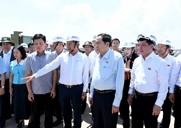 Top legislator orders ensuring Long Thanh int'l airport progress Top legislator orders ensuring Long Thanh int'l airport progress